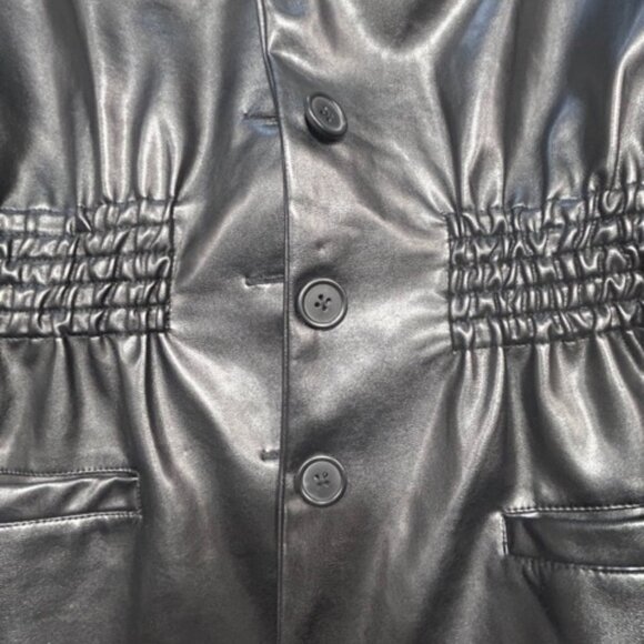 Share STEVE MADDEN Frida Faux-Leather Jacket Smocked Elastic Waist Shirted Black - Picture 3 of 6